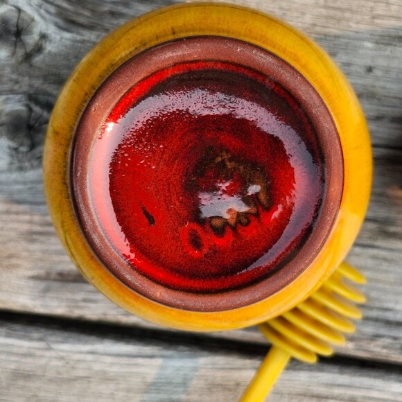 ATTRACTIVE Handmade Ceramic Honey Pot With Stick/Dipper (Pot Dipper) and Lid - Picture 2 of 7